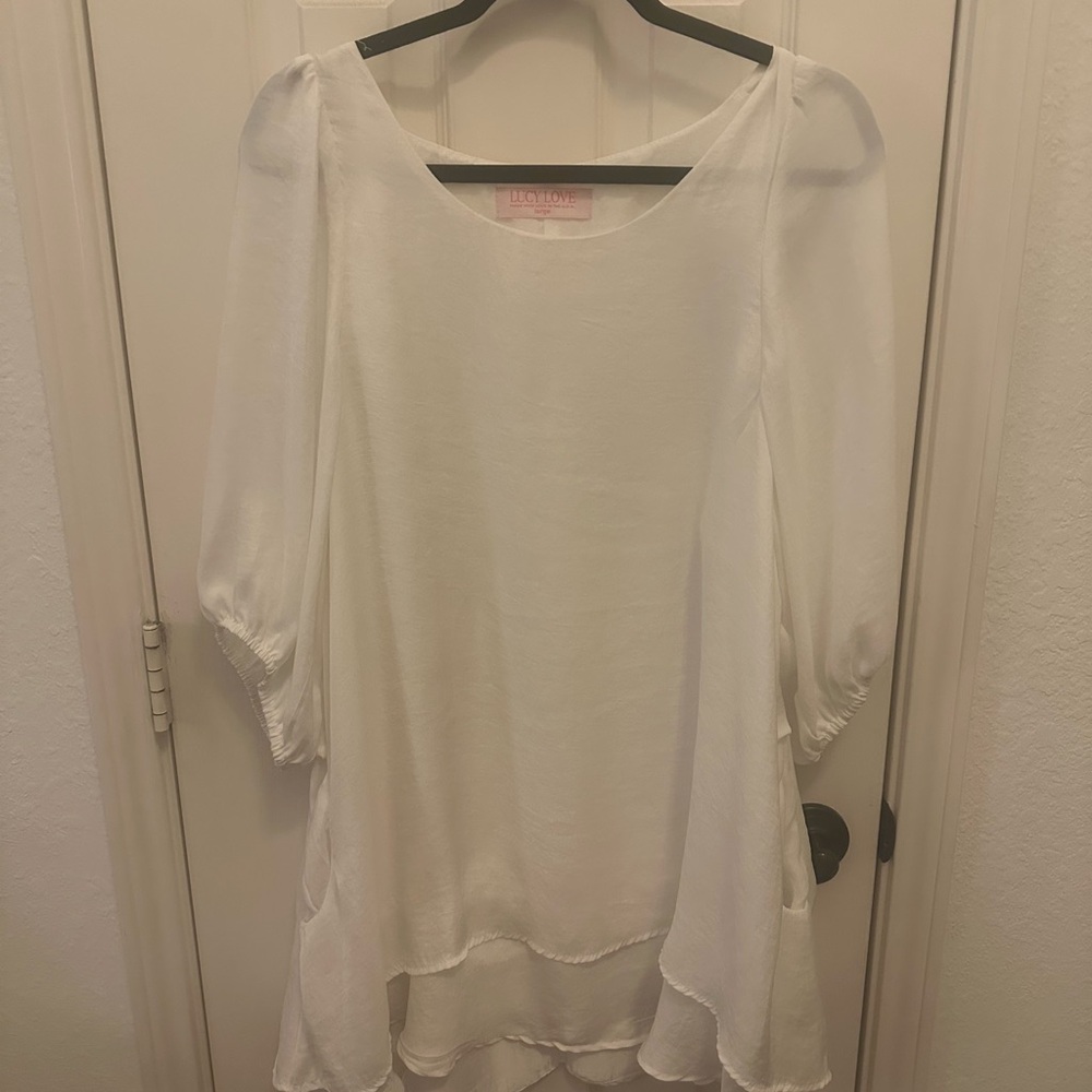Lucy Love White Tunic Top